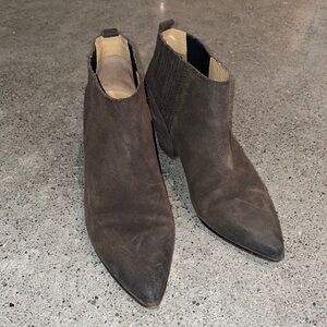 Belle by Sigerson Morrison brown suede, western ankle boot